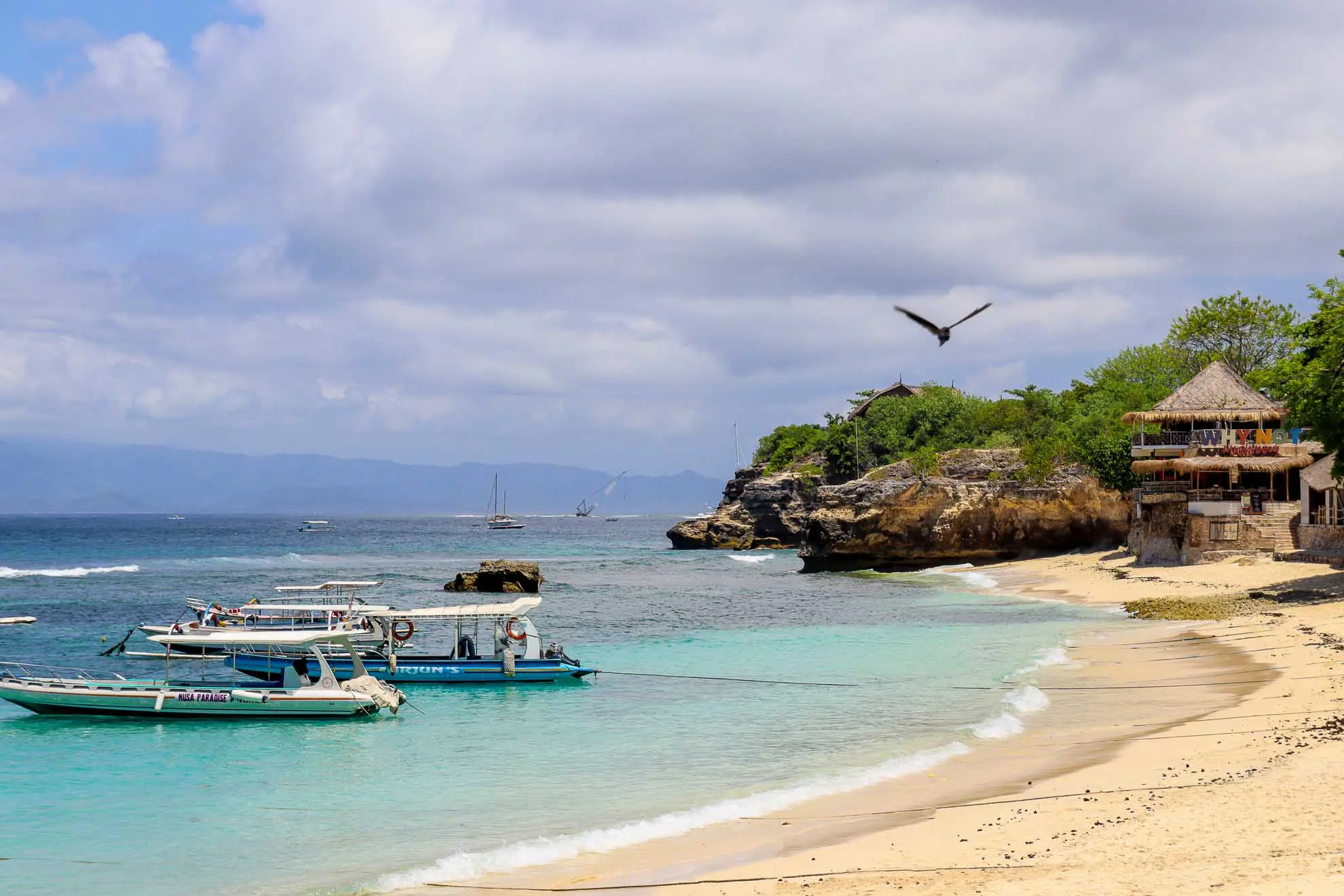 Mushroom Bay auf Nusa Lembongan, Indonesien
