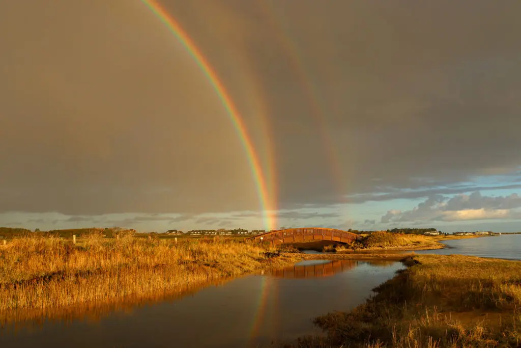 Morgenstimmung an der Lügenbrücke mit Regenbogen