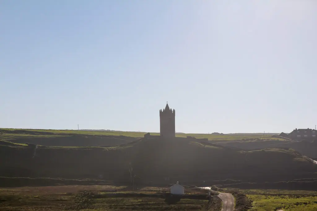 Doonagore Castle