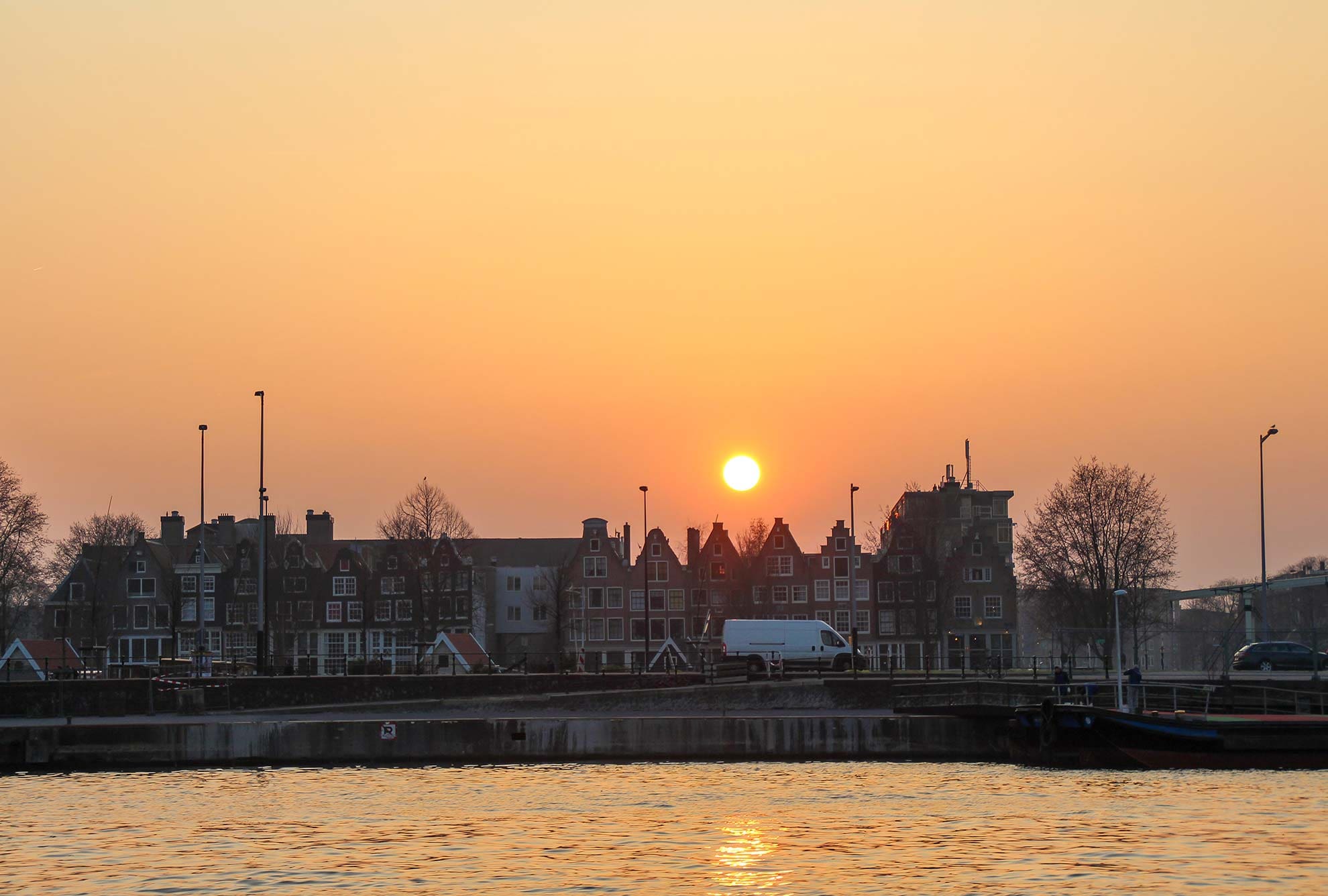 Amsterdam mit Sonnenuntergang