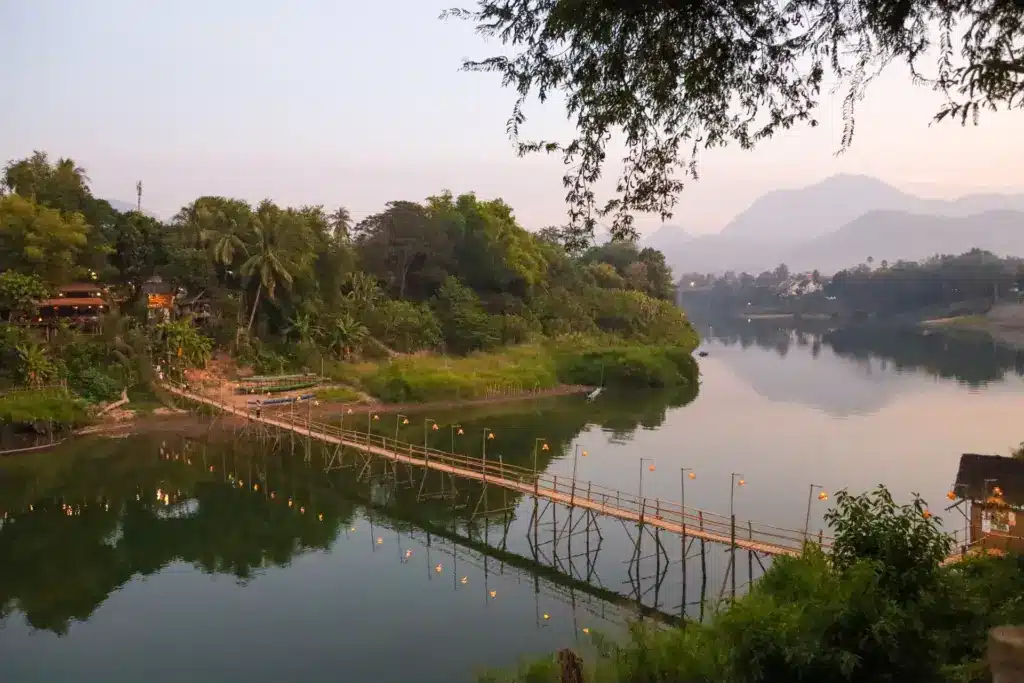 Fluss Sonnenaufgang Nebel Luang Prabang Laos