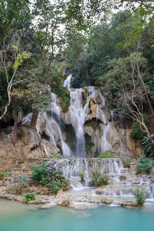 Kuang Si Wasserfall mehrere Ebenen Luang Prabang Laos