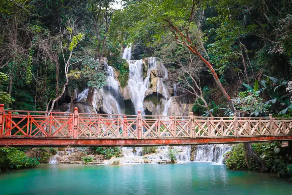 Kuang Si Wasserfall Luang Prabang Laos tuerkis